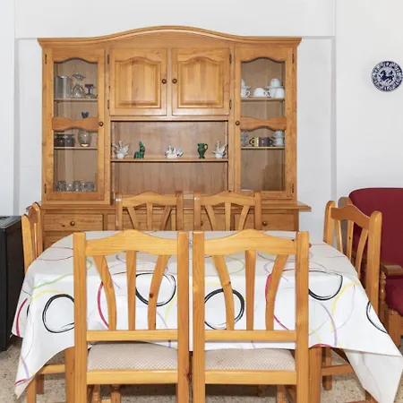 Lider, 2-i Apartment *